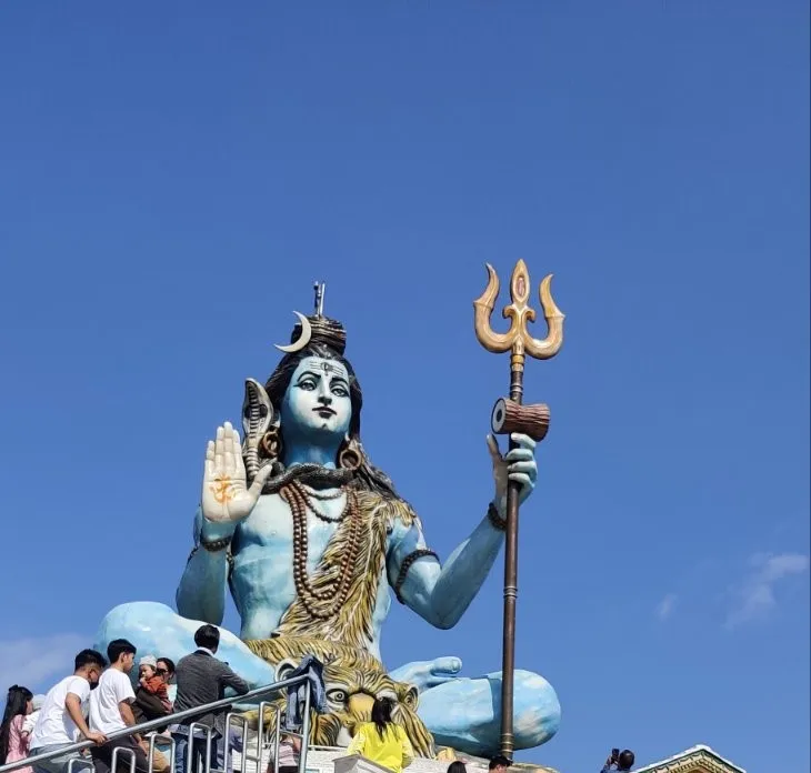 आज २०८३ साउन ४ गते: पहिलो साउने सोमबारमा कुन राशिलाई के शुभ?