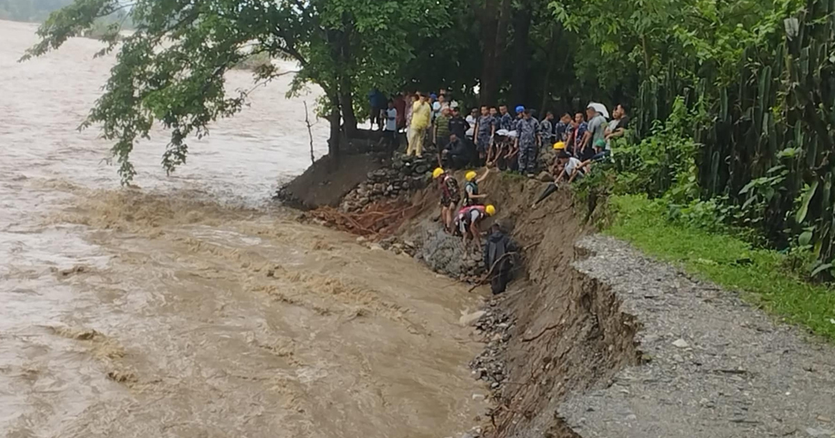 पहिरोमा पुरिएर उदयपुरमा थप एक बालिकाकाे मृत्यु