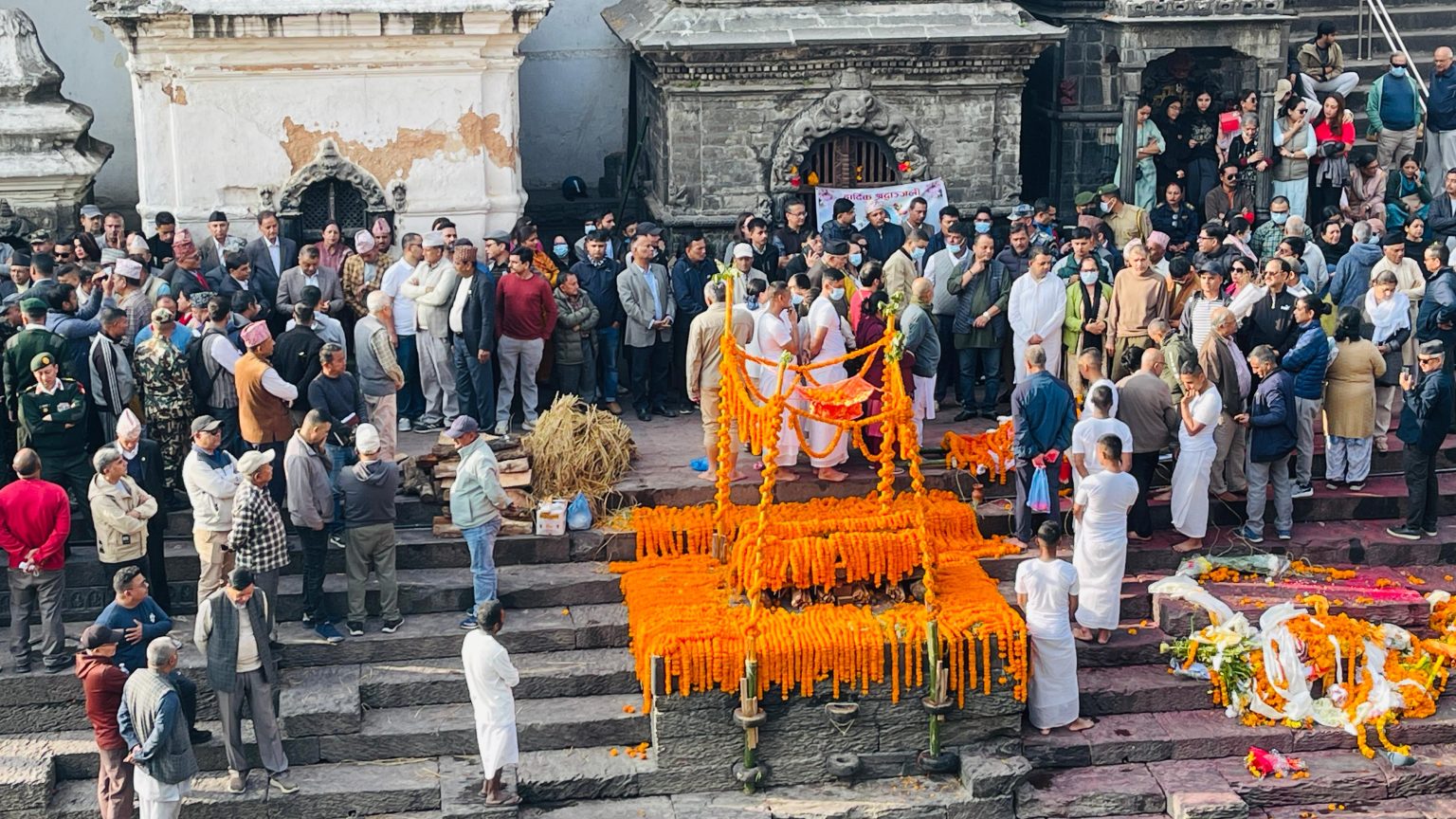 पूर्वसभामुख दमननाथ ढुंगानाको पशुपति आर्यघाटमा गरियो अन्त्येष्टि