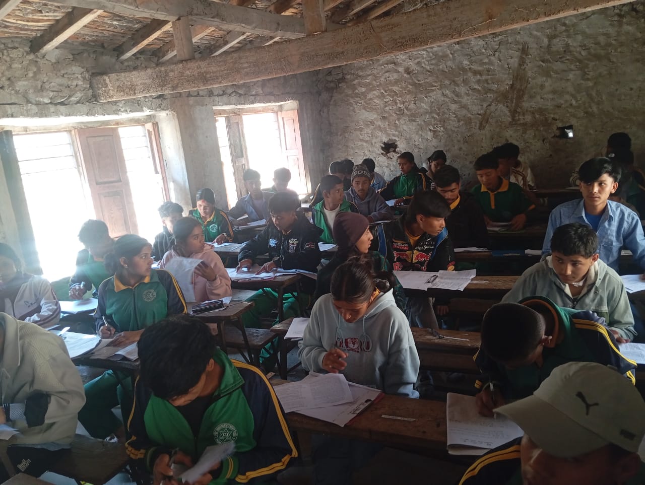 जाजरकाेटकाे विरेन्द्र हिमालय मा. वि मा शान्तिपुर्ण एसईई परिक्षा सम्पन्न
