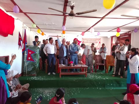 चौकुने गाउँपालिका वडा न ८ गुटुको सभाहलमा नयाँ बर्षको शुभकामना आदानप्रदान कार्यक्रम सम्पन्न