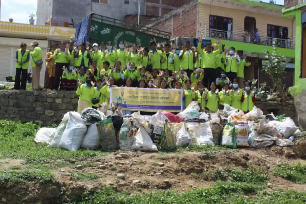 बिरेन्द्रनगरमा परमेश्वरको मण्डलीद्वारा ‘प्लास्टिक फुटप्रिन्ट मेटाउने’ अभियान सञ्चालन
