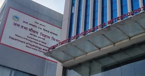 आजकाे माैसम : देशभर बदली र वर्षाको सम्भावना 