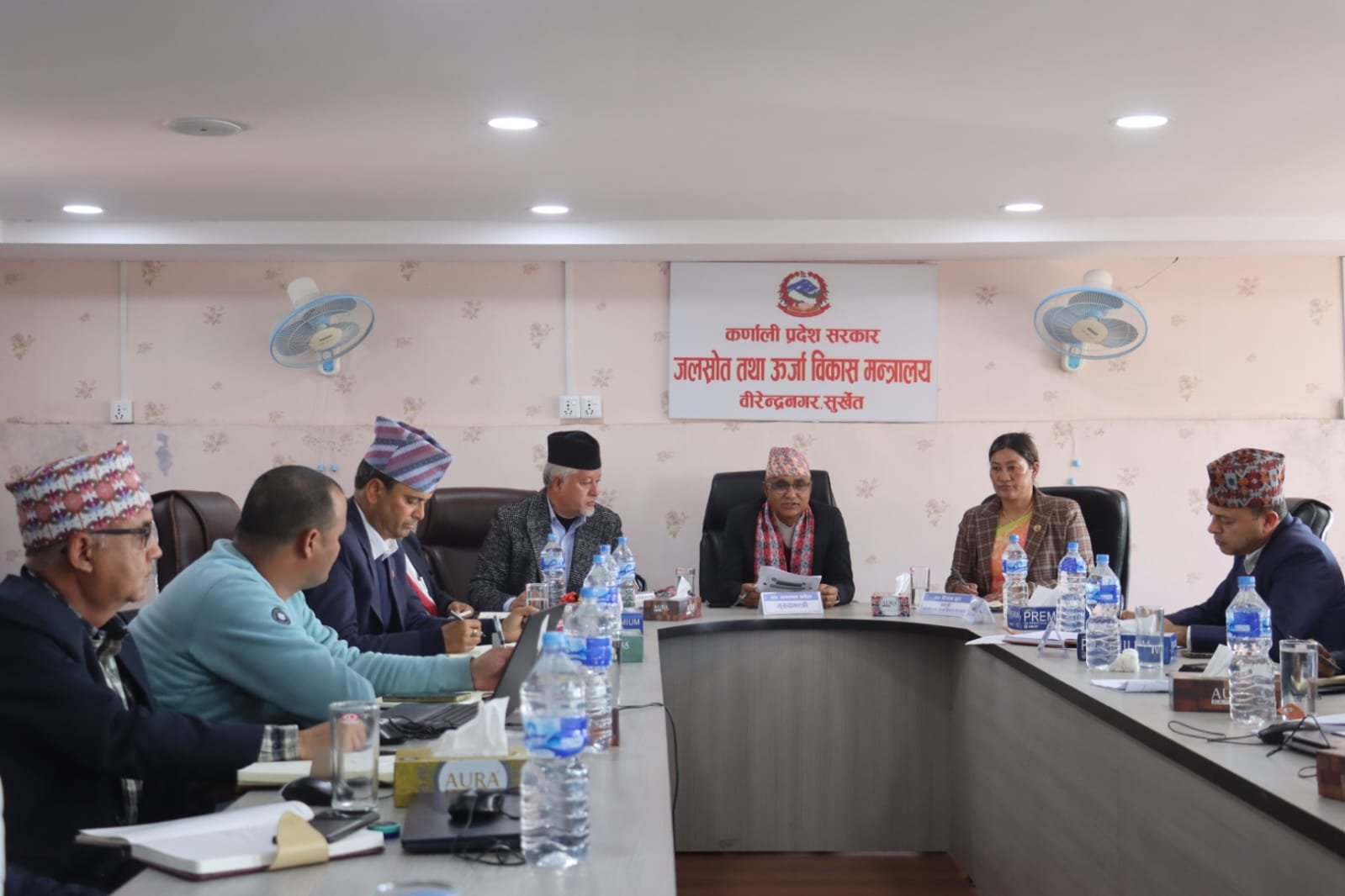 निर्वाचन देखाएर काम नरोकिनुहोस् : मुख्यमन्त्री कँडेल