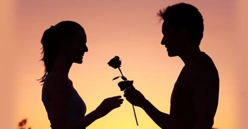 आज भ्यालेन्टाइन डे अर्थात् प्रणय दिवस मनाइँदै