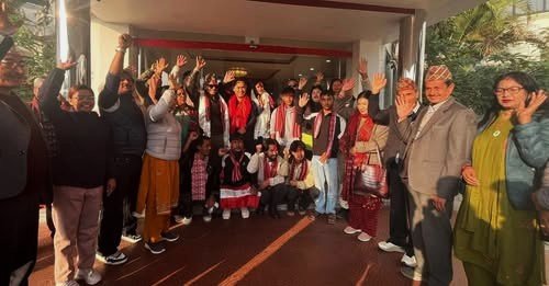 रास्वपा कर्णालीकी संस्थापक महामन्त्री चन्द्रा बिक र सुर्खेतका कार्यवाहक सभापति बस्नेत कांग्रेसमा प्रवेश