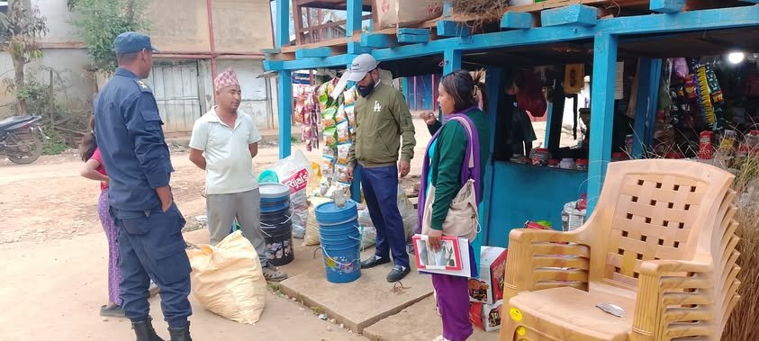 सुर्खेतकाे चौकुने गाउँपालिका ८ गुटुको विशाल बजार अनुगमन, म्याद नाघेका तथा अखाद्य वस्तु नष्ट