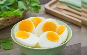 कस्तो अन्डा खाँदै हुनुहुन्छ ? म्याद गुज्रिएको हुन सक्छ