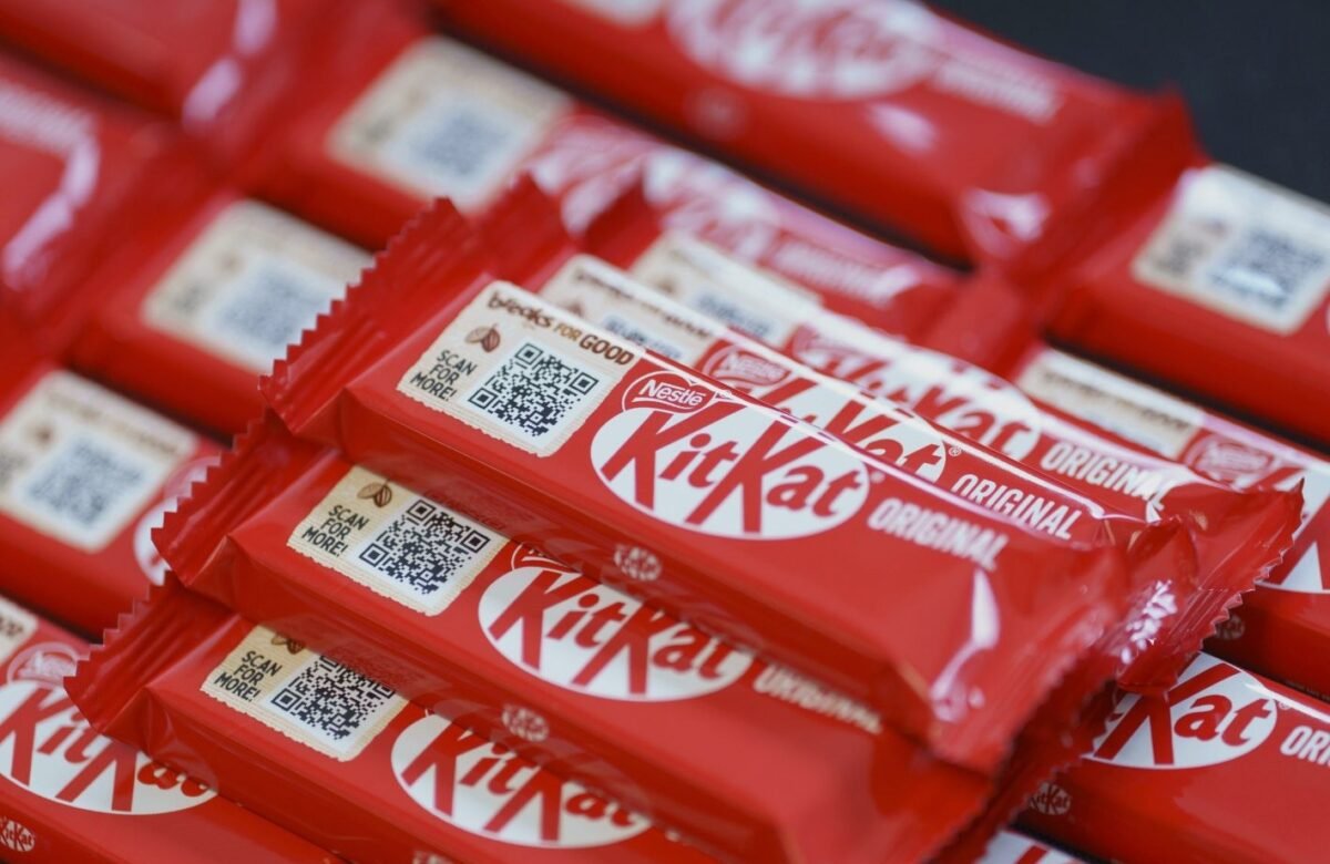 युरोपमा ४ लाखभन्दा बढी किटक्याट चकलेट चोरी