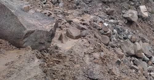 पहिरोले अवरुद्ध कर्णाली करिडोर एकतर्फी सञ्चालनमा